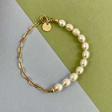 Load image into Gallery viewer, GOLDIE BRACELET